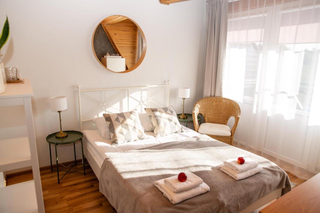 Bed and Breakfast Melynojo Karpio Namas Kinty Екстер'єр фото